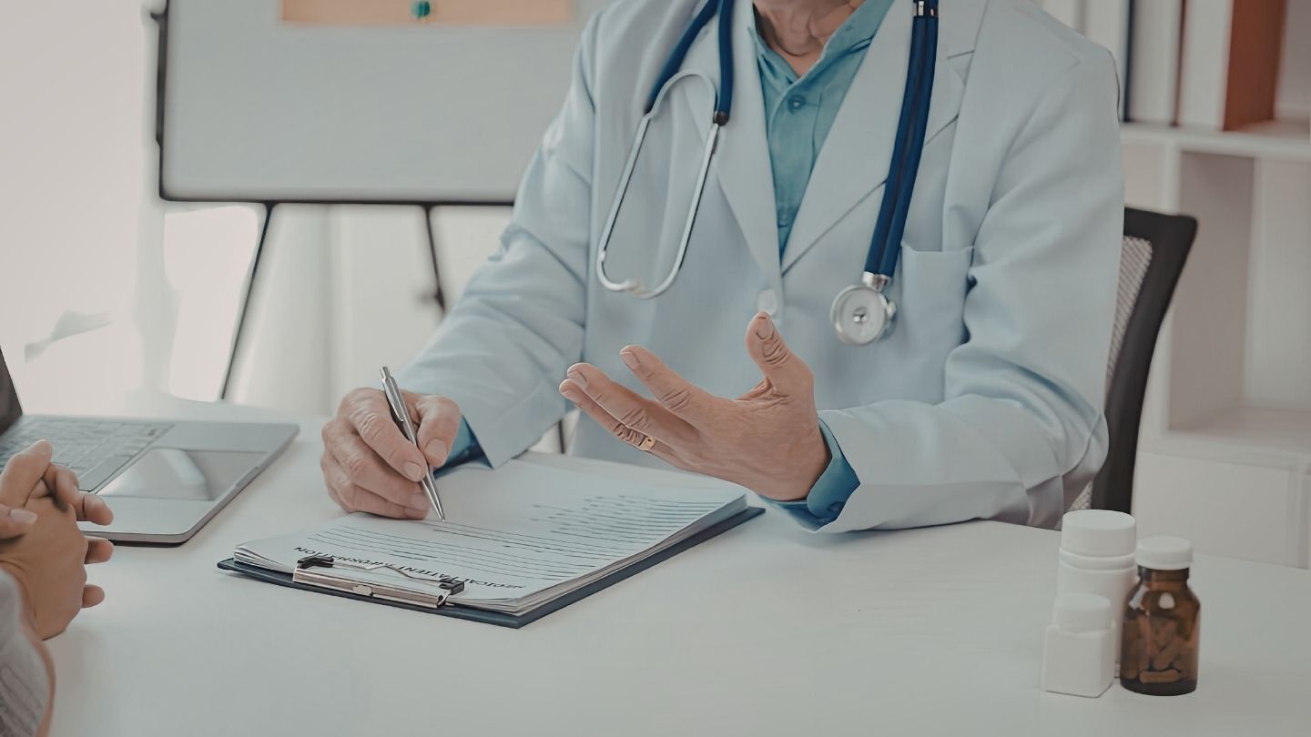 Doctor Explaining Diazepam Substitution Treatment To Patient